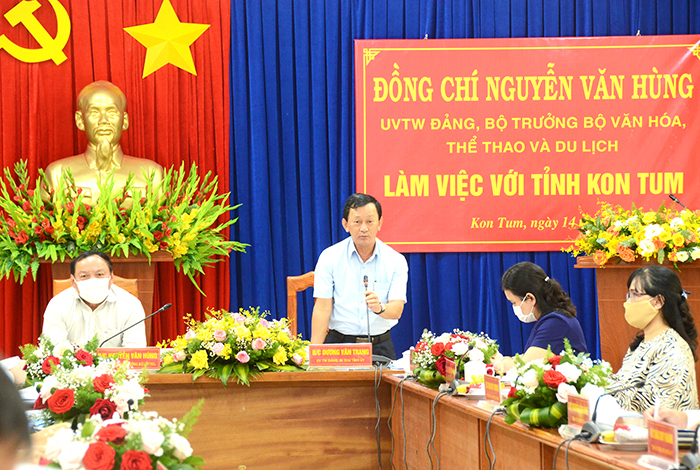 2. Bí thư Dương Văn Trang phát biểu tại buổi làm việc